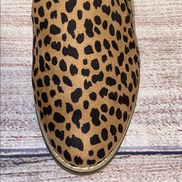 NWOB WOMENS INDIGO RD LOAFERS - Picture 5 of 6